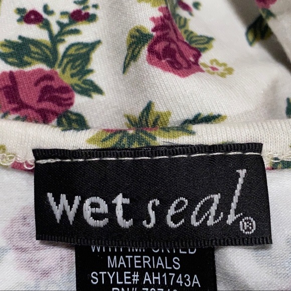 Wet Seal Floral Tea Rose Tank Crop Top - Picture 8 of 12